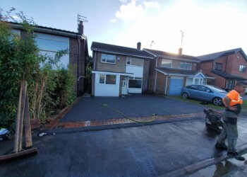 Tarmac Contractors In Oldfield Brow