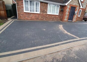 Block Paving Contractors Oldfield Brow Block Paving Restoration In Oldfield Brow Block Paving Installations In Oldfield Brow Driveways Experts In Oldfield Brow Paved Driveways contractors in Oldfield Brow Paving contractors in Oldfield Brow Driveway paving company in Oldfield Brow Driveways contractors In Oldfield Brow