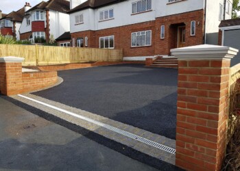 Tarmac Contractors In Oldfield Brow