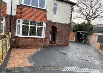 Tarmac Contractors In Oldfield Brow