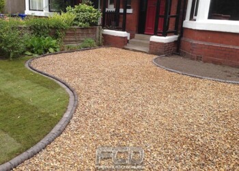 Gravel Driveways Contractors In Oldfield Brow
