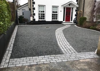 Gravel Driveways Contractors In Oldfield Brow