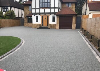 Gravel Driveways Contractors In Oldfield Brow